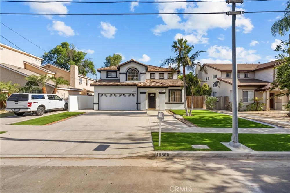 18800 Lull Reseda, CA 91335