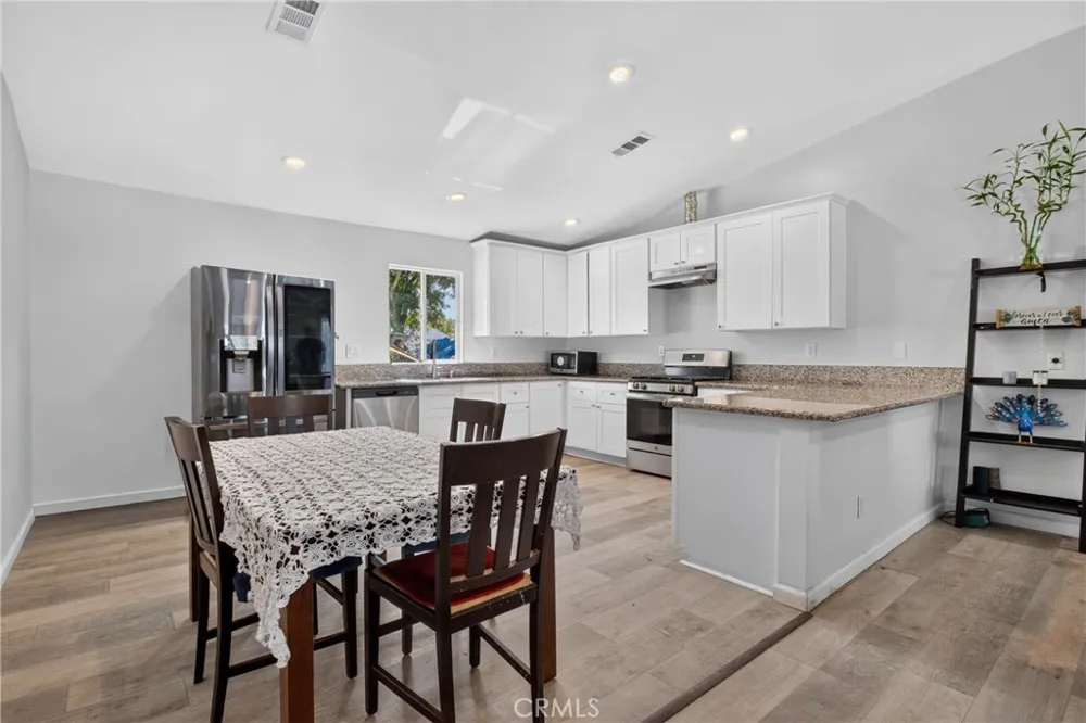 40196 177TH STREET E Palmdale, CA 93591