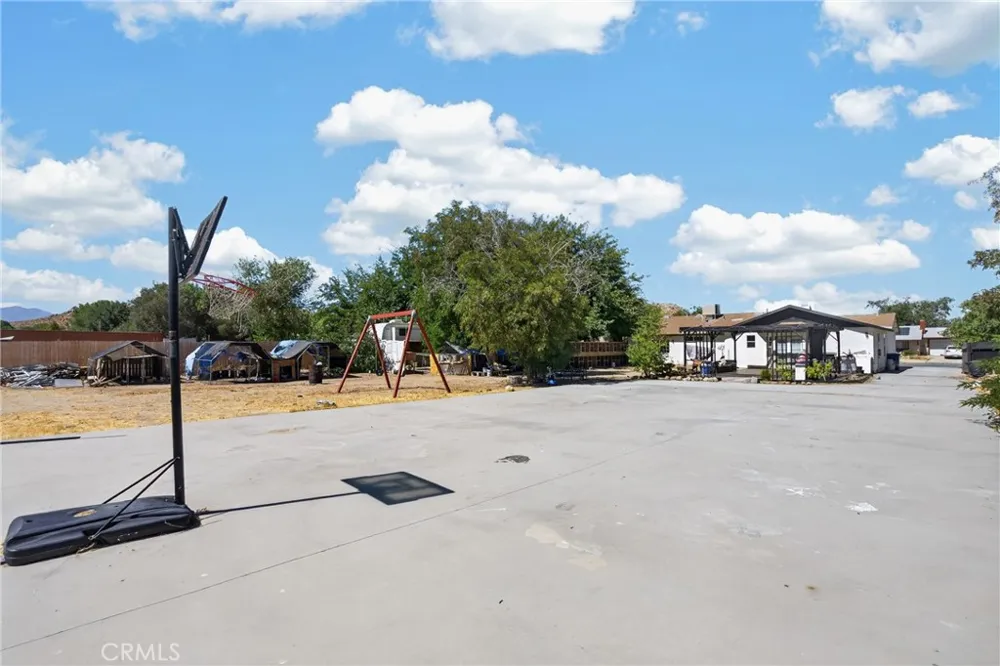 40196 177TH STREET E Palmdale, CA 93591