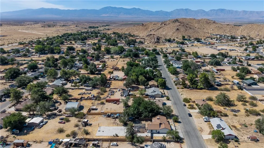 40196 177TH STREET E Palmdale, CA 93591