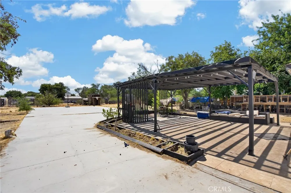 40196 177TH STREET E Palmdale, CA 93591