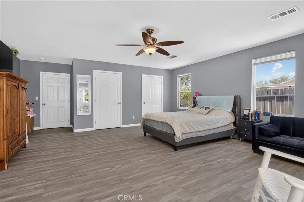 40196 177TH STREET E Palmdale, CA 93591