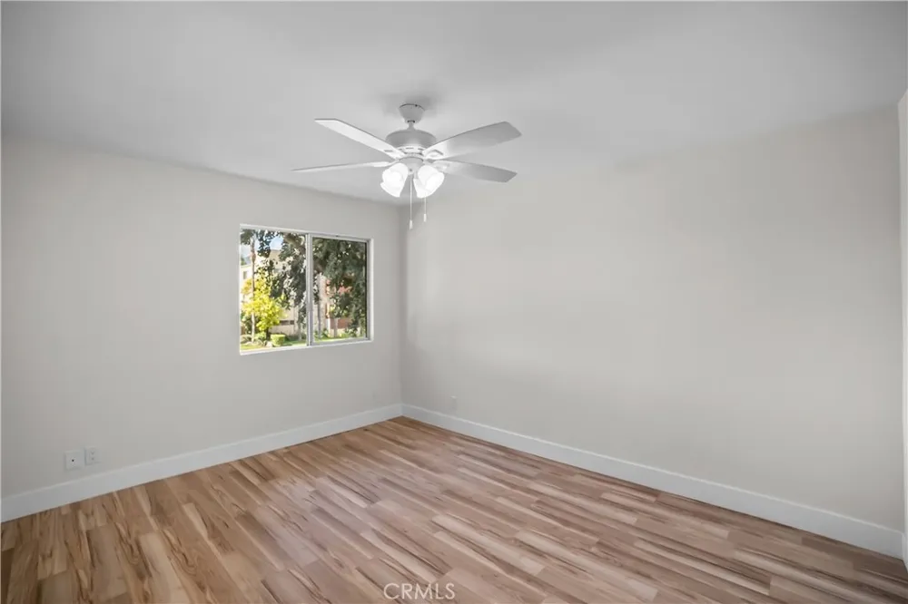21801 Roscoe Boulevard #206 Canoga Park, CA 91304