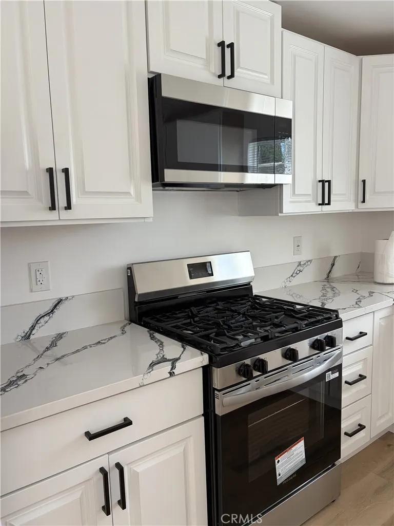 7937 Cleon Sun Valley, CA 91352