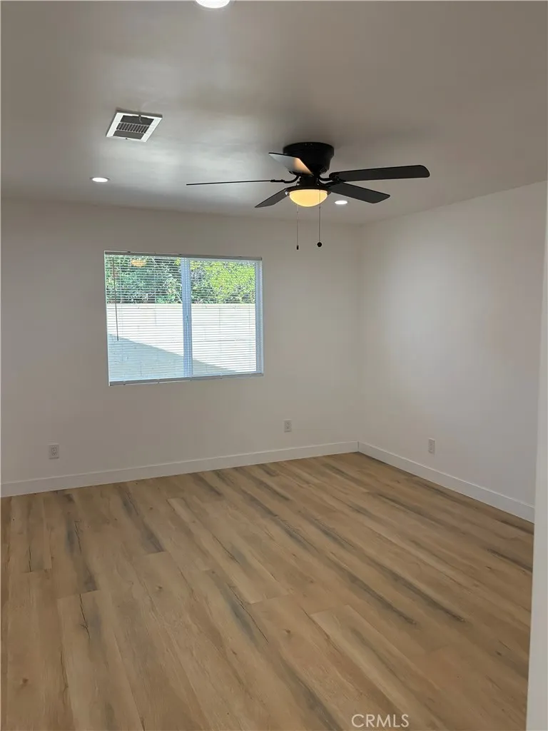 7937 Cleon Sun Valley, CA 91352