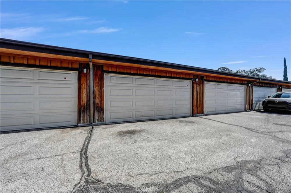 12424 Lemay Street North Hollywood, CA 91606