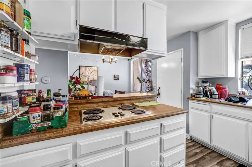 12424 Lemay Street North Hollywood, CA 91606