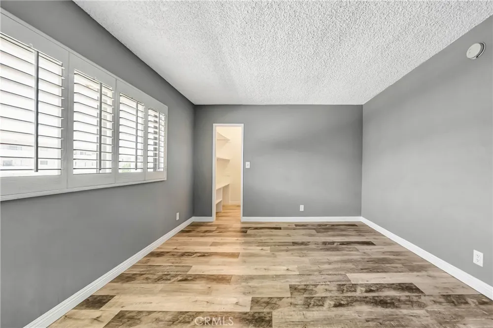 5349 Newcastle #56 Encino, CA 91316