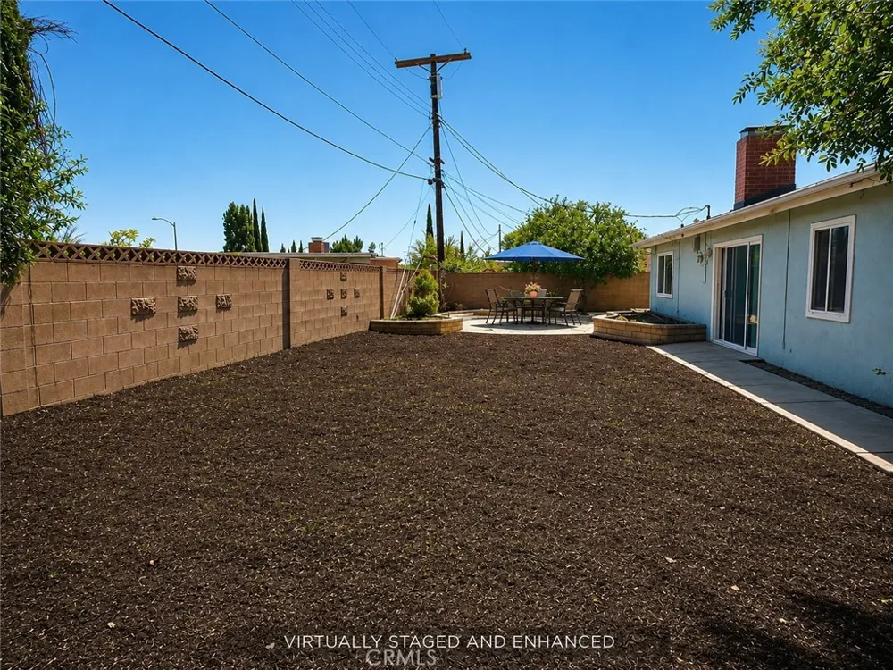 20355 Itasca Street Chatsworth, CA 91311