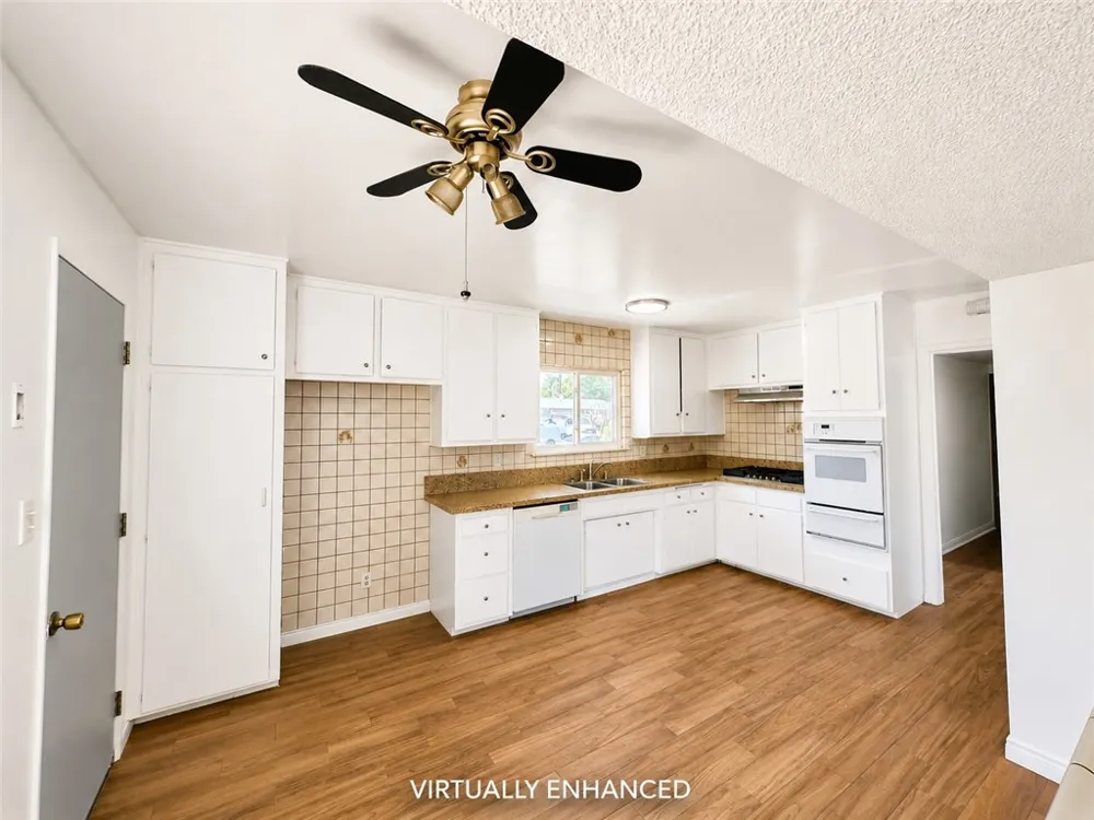 20355 Itasca Street Chatsworth, CA 91311