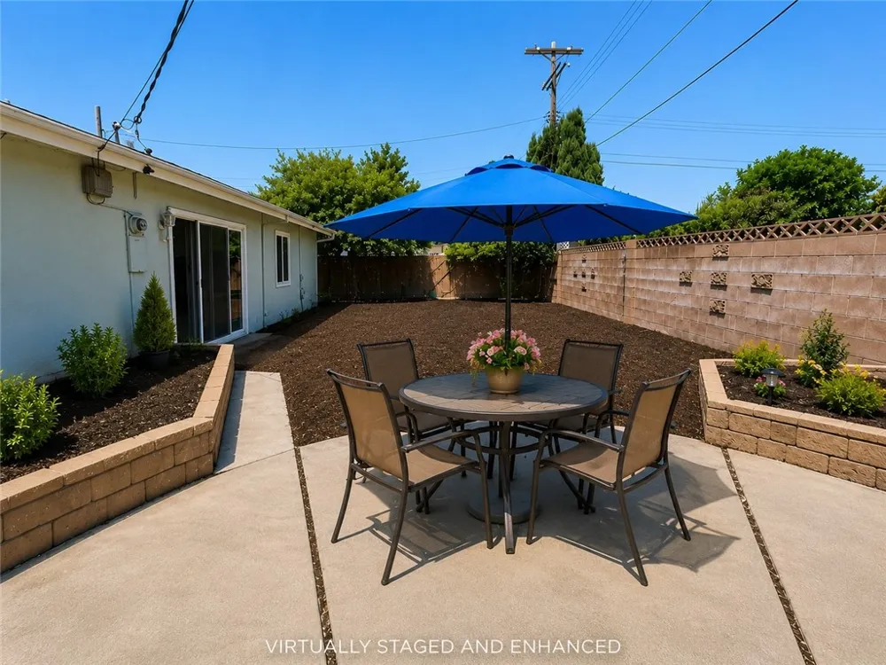 20355 Itasca Street Chatsworth, CA 91311