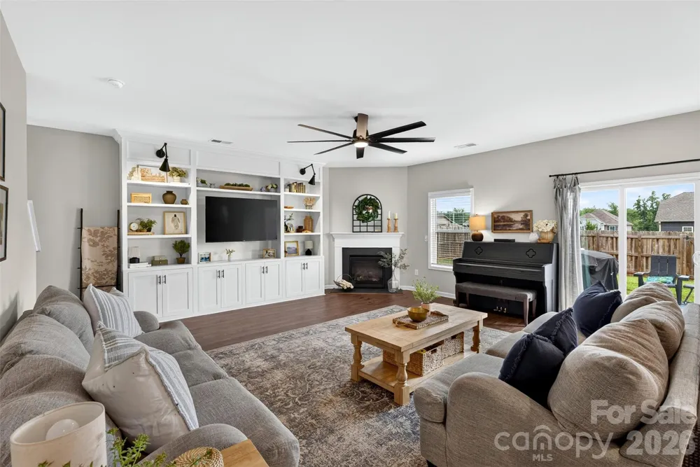 716 Stilmore Drive Duncan, SC 29334