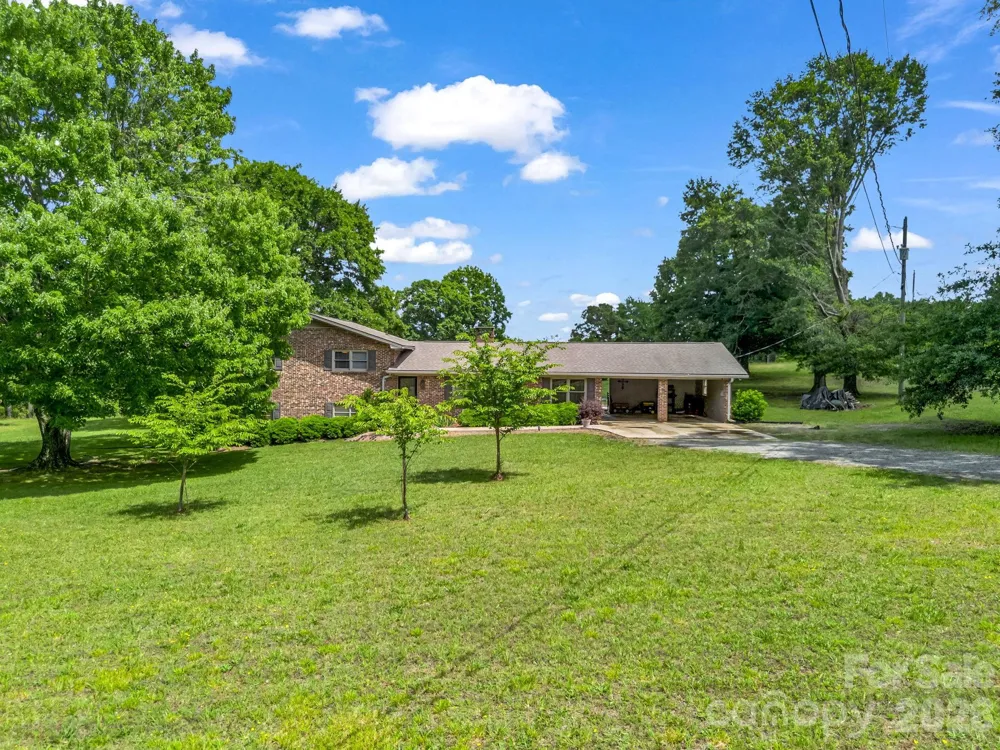 72 McEntire Road Tryon, NC 28782