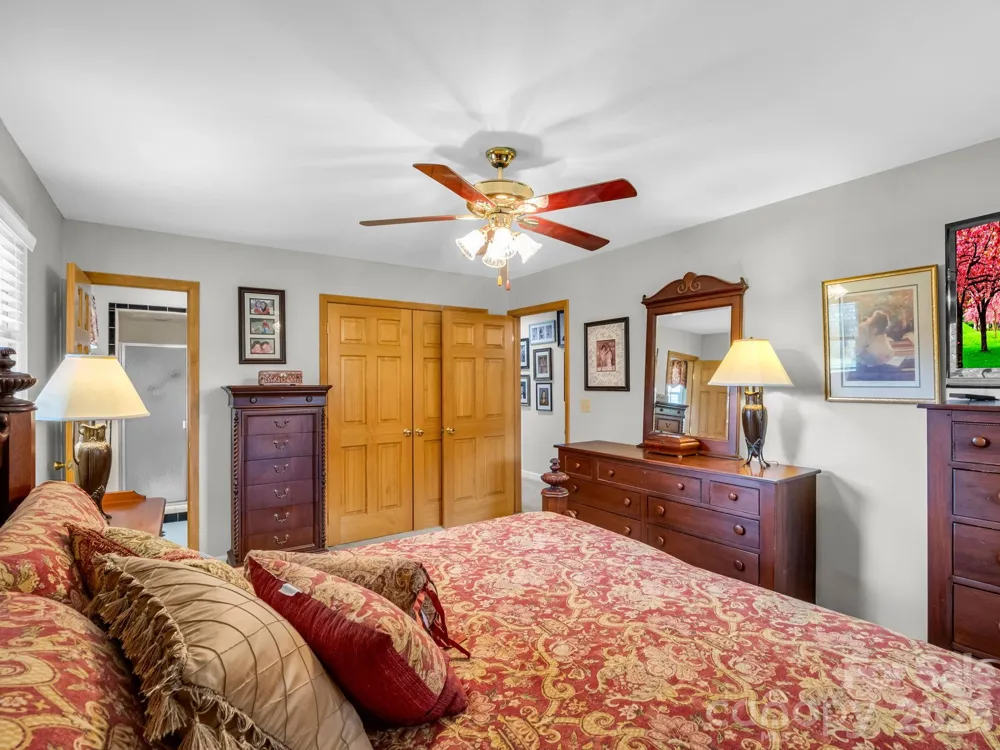 72 McEntire Road Tryon, NC 28782