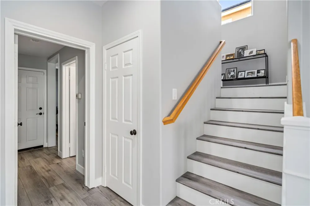 32208 Big Oak Castaic, CA 91384