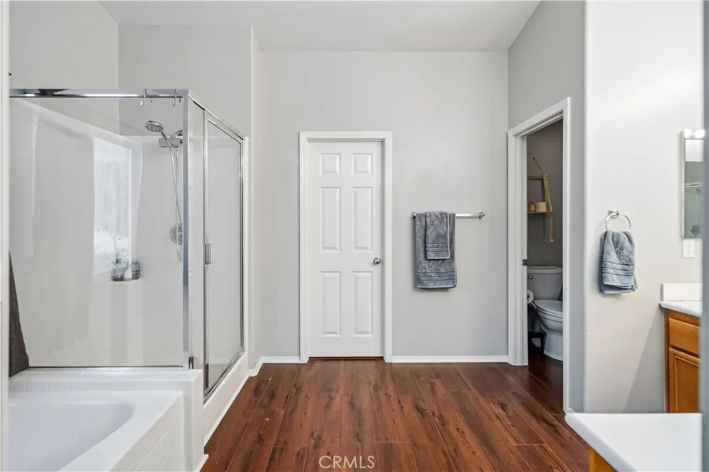32208 Big Oak Castaic, CA 91384