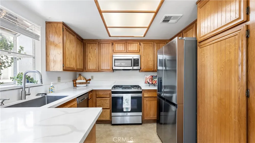 26863 Claudette #125 Canyon Country, CA 91351