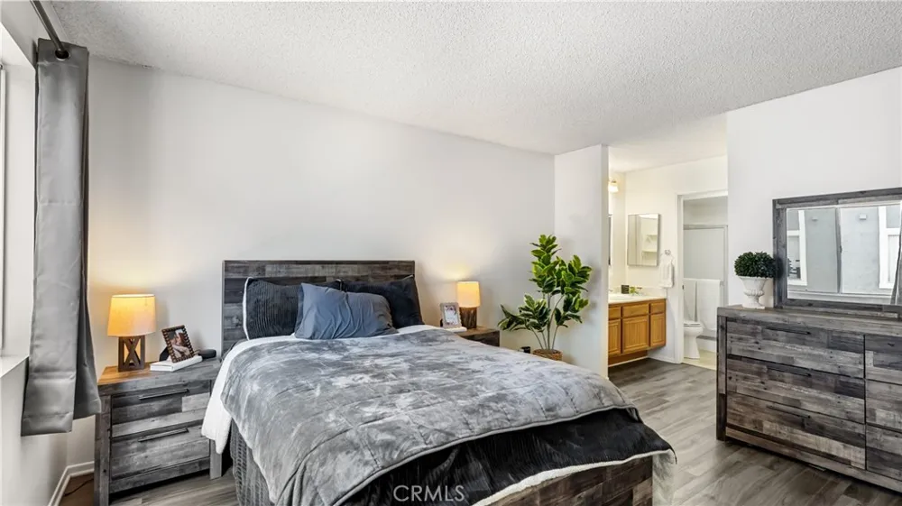 26863 Claudette #125 Canyon Country, CA 91351