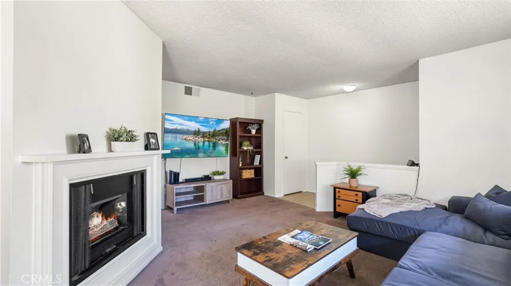 26863 Claudette #125 Canyon Country, CA 91351