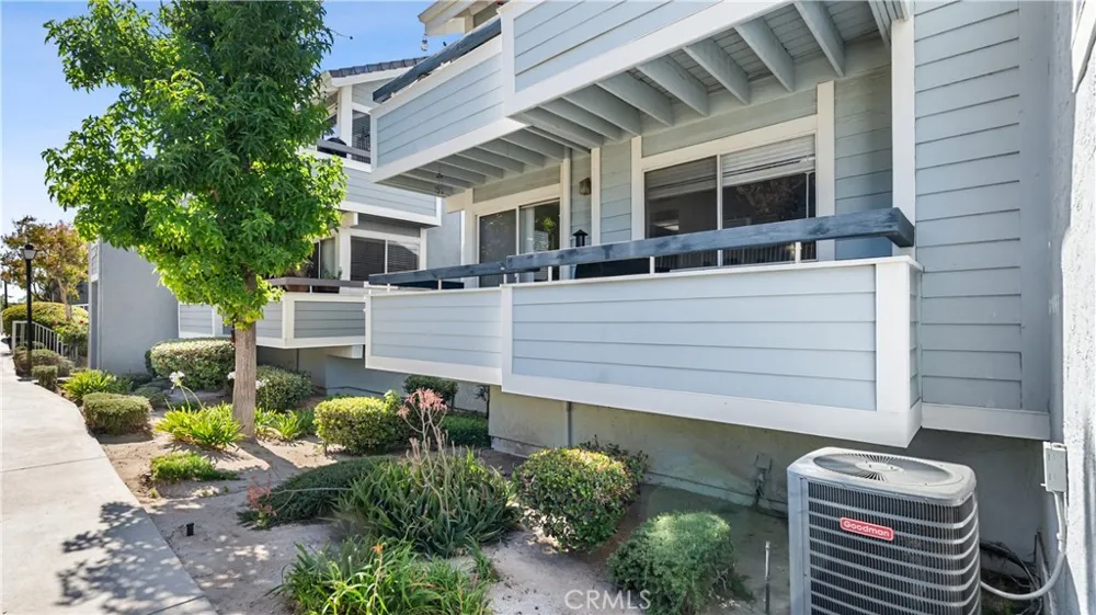 26863 Claudette #125 Canyon Country, CA 91351