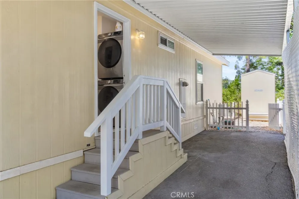 4201 Topanga Canyon #63 Woodland Hills, CA 91364