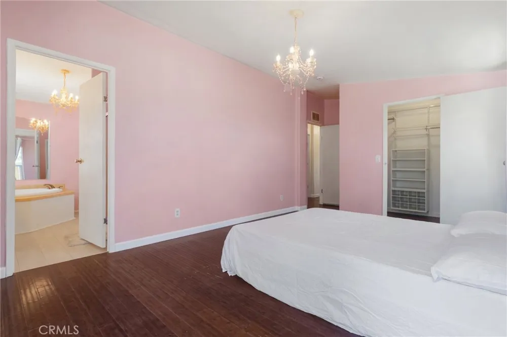 4201 Topanga Canyon #63 Woodland Hills, CA 91364