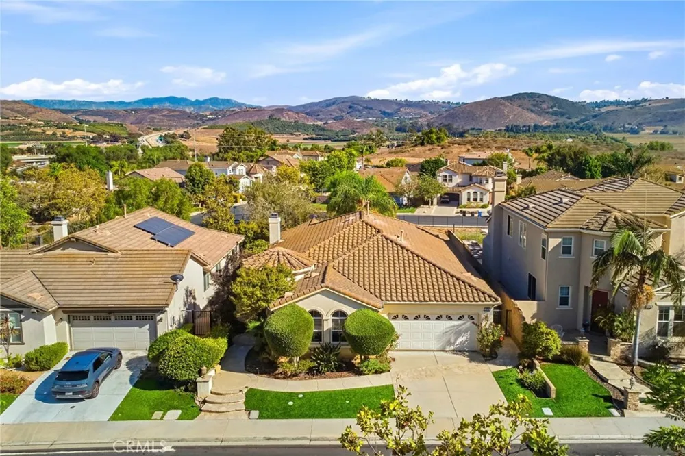 14706 Corkwood Drive Moorpark, CA 93021