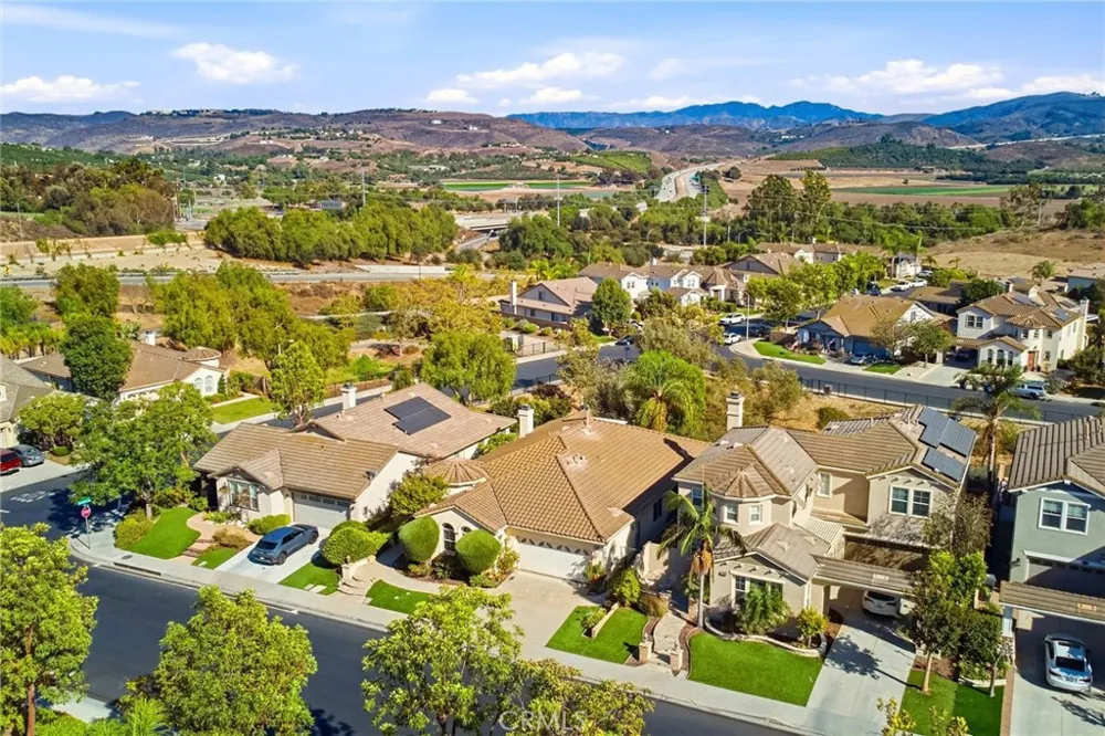 14706 Corkwood Drive Moorpark, CA 93021