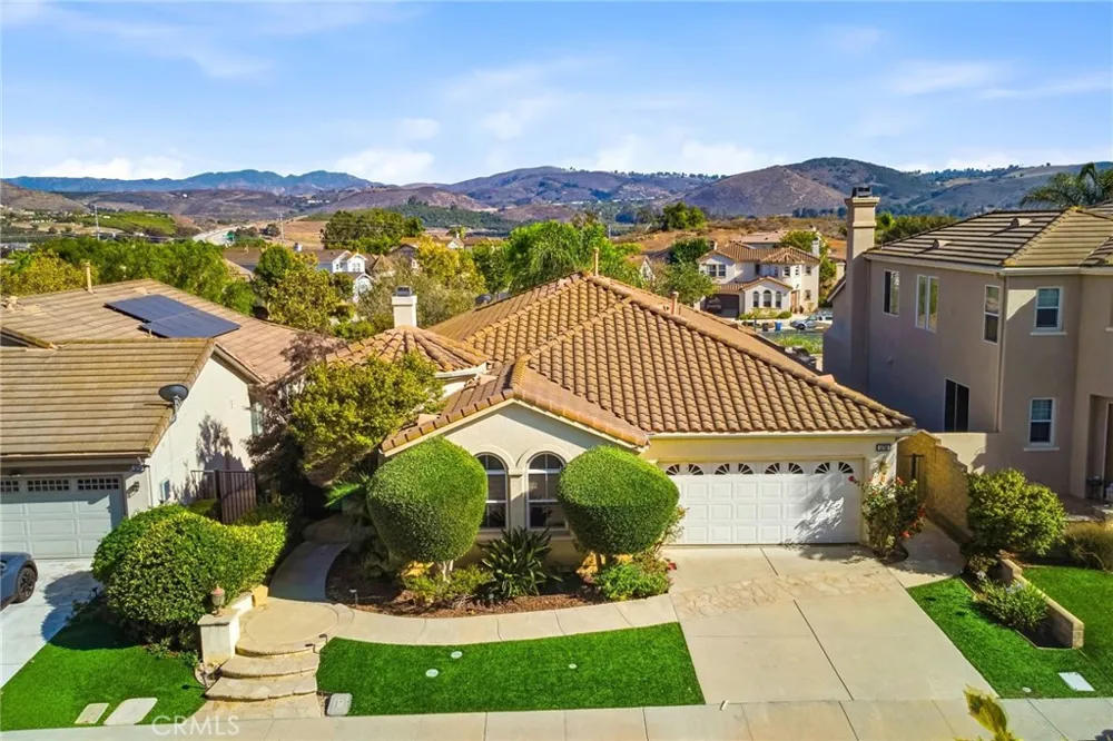 14706 Corkwood Drive Moorpark, CA 93021