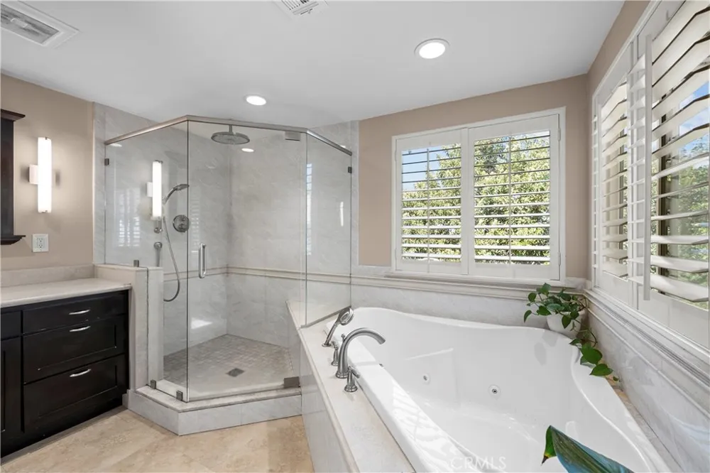 1243 S Stephora Glendora, CA 91740