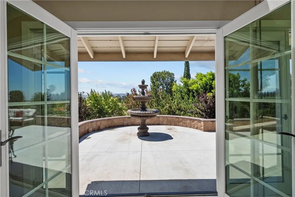 1243 S Stephora Glendora, CA 91740