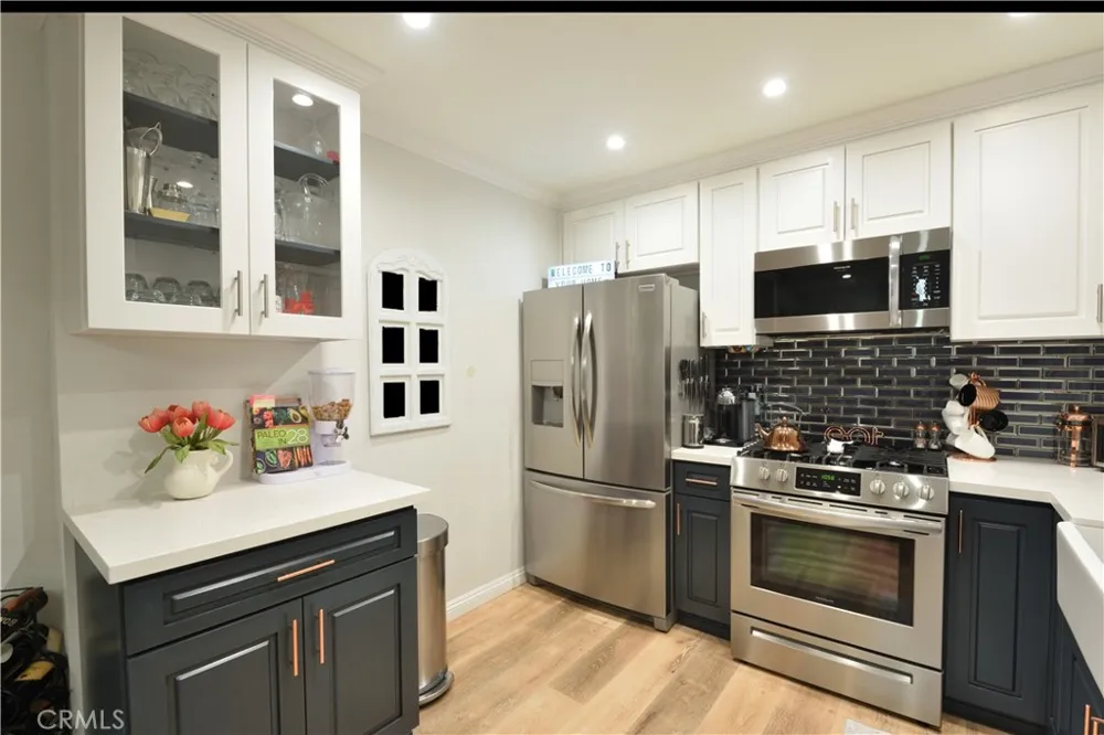 72 Greenmoor #36 Irvine, CA 92614