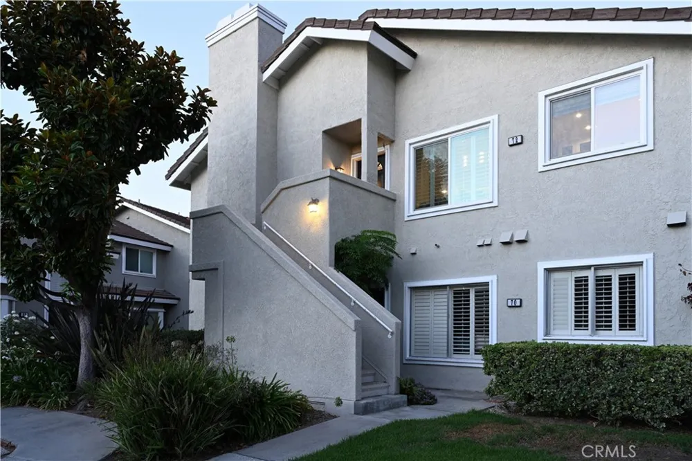 72 Greenmoor #36 Irvine, CA 92614