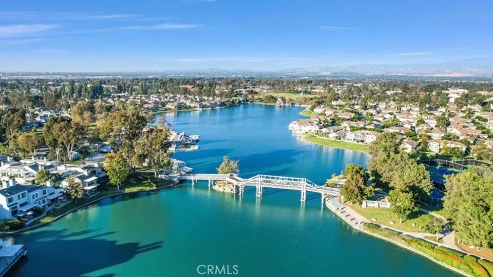 72 Greenmoor #36 Irvine, CA 92614