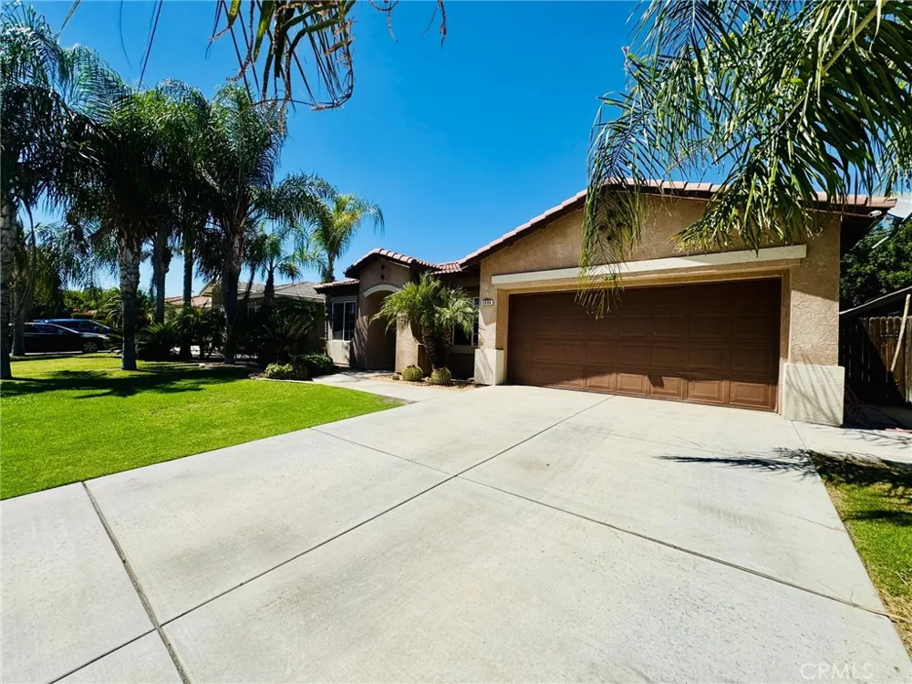 2404 Sosa Drive Bakersfield, CA 93313