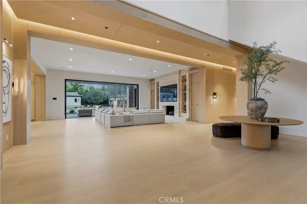 23661 Long Valley Road Hidden Hills, CA 91302