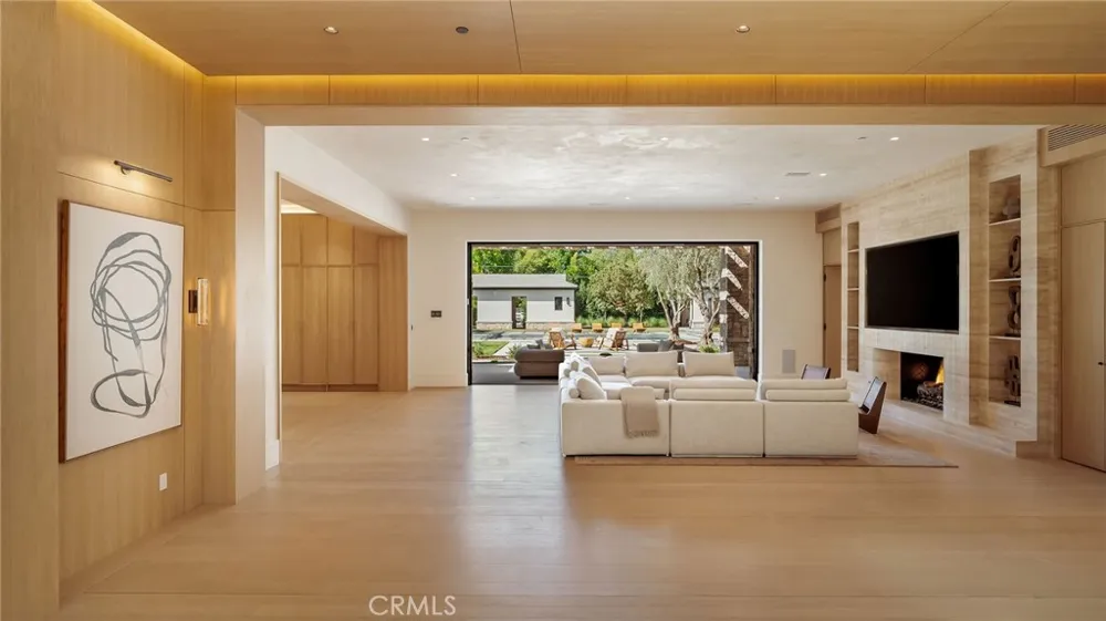 23661 Long Valley Road Hidden Hills, CA 91302