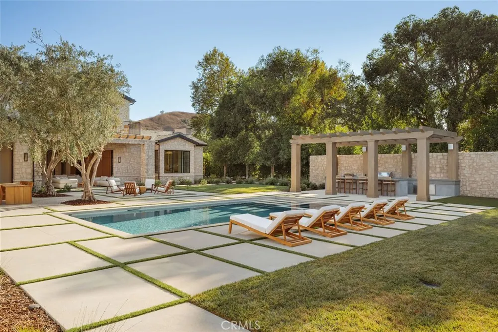 23661 Long Valley Road Hidden Hills, CA 91302