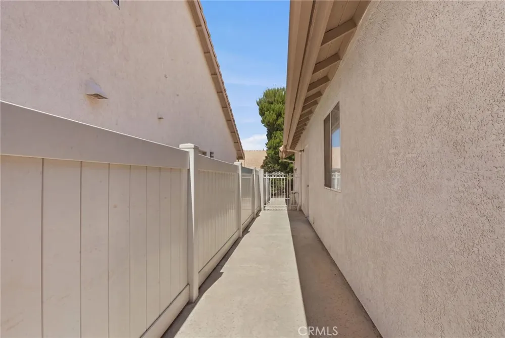1198 Bel Air Court Banning, CA 92220