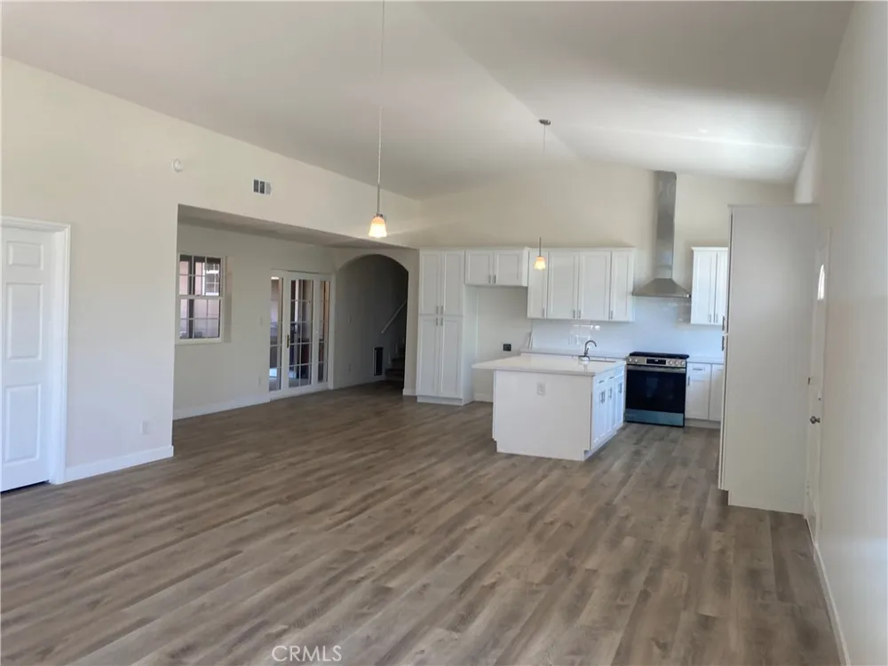 40335 Calle Maceta De Flores Green Valley, CA 91390