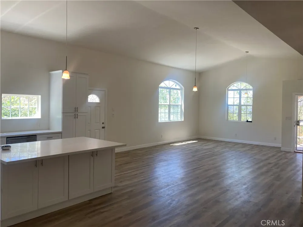 40335 Calle Maceta De Flores Green Valley, CA 91390