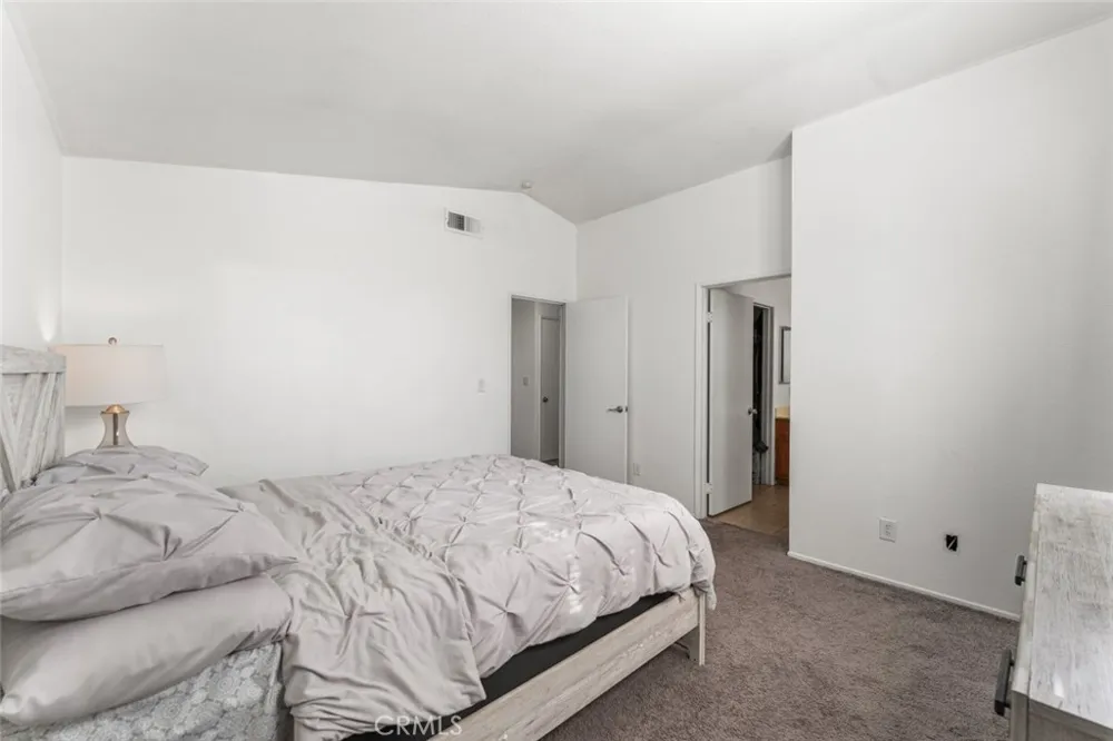 40201 La Cota Drive Palmdale, CA 93550