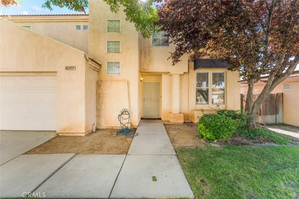 40201 La Cota Drive Palmdale, CA 93550