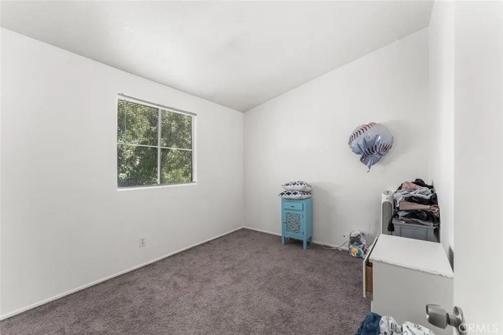 40201 La Cota Drive Palmdale, CA 93550