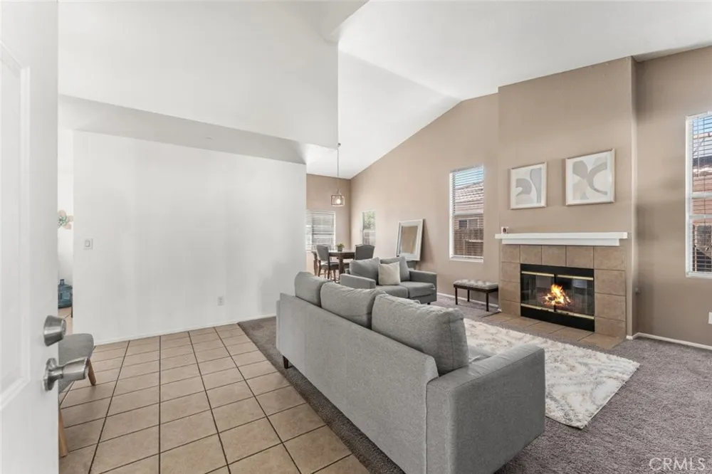40201 La Cota Drive Palmdale, CA 93550