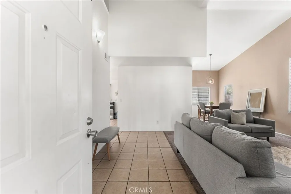 40201 La Cota Drive Palmdale, CA 93550
