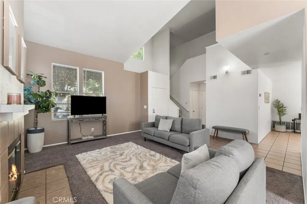 40201 La Cota Drive Palmdale, CA 93550