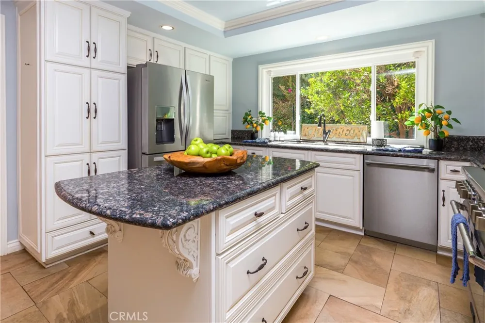 10730 Baton Rouge Avenue Porter Ranch, CA 91326