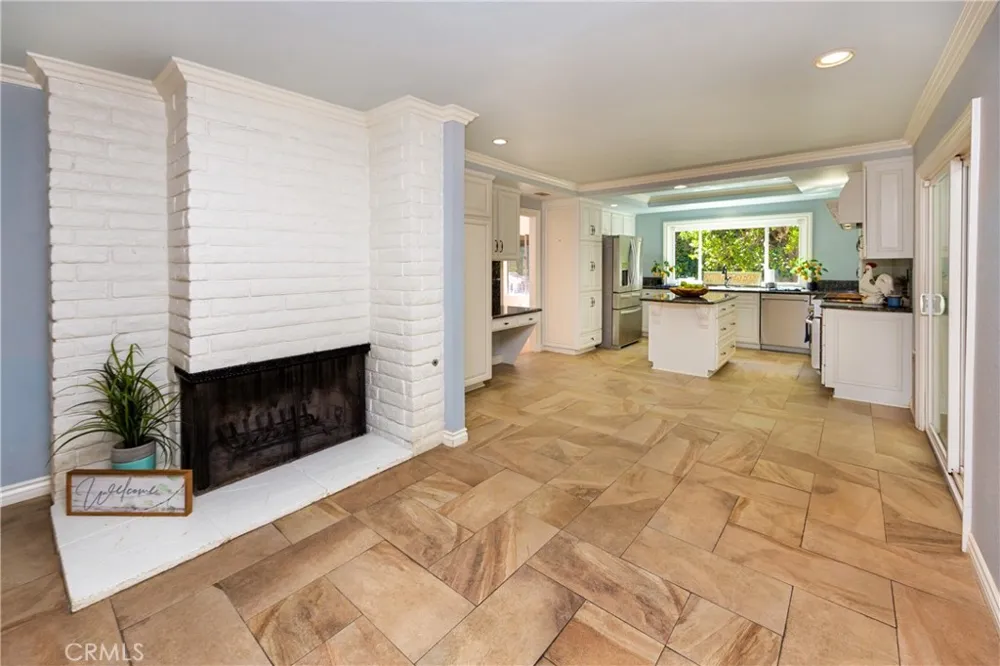 10730 Baton Rouge Avenue Porter Ranch, CA 91326