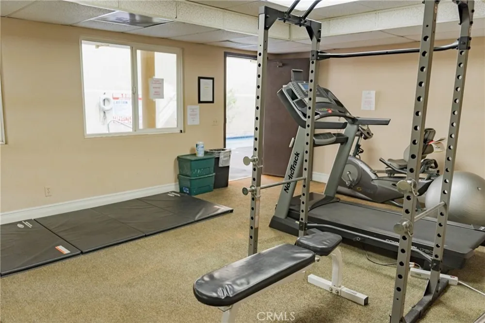4128 Whitsett #101 Studio City, CA 91604